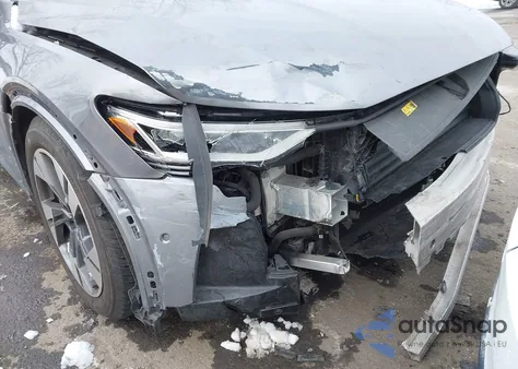 2021 Audi E-Tron Premium Quattro z USA, uszkodzony, nr VIN WA1AAAGE6MB012375